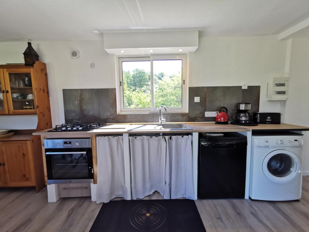La Peyregoune, Logement En Pleine Nature Et Table D'Hotes Blieux Екстер'єр фото