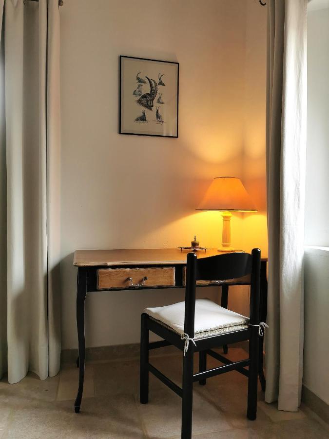 La Peyregoune, Logement En Pleine Nature Et Table D'Hotes Blieux Екстер'єр фото